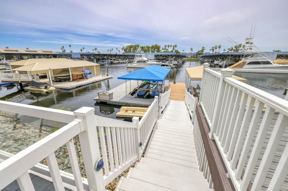 Photo of Patio Balcony in Discovery Bay