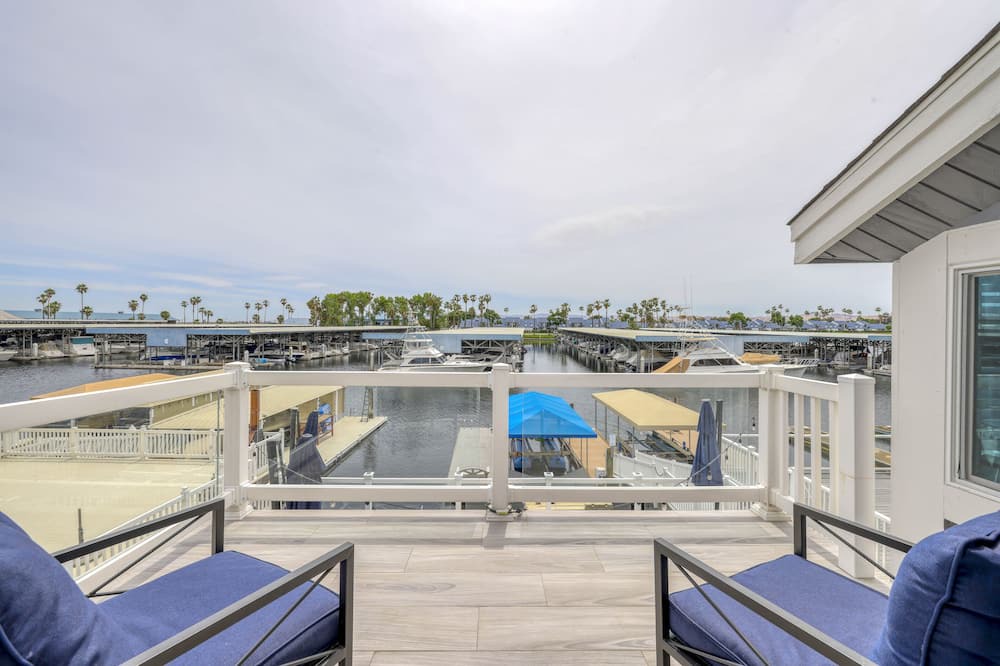 Photo of Patio Balcony in Discovery Bay