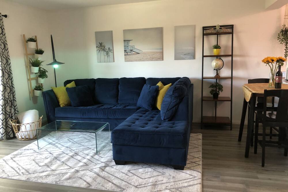 Photo of Livingroom in Point Loma Heights