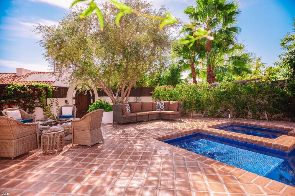 Photo of Outdoor in The Mesa