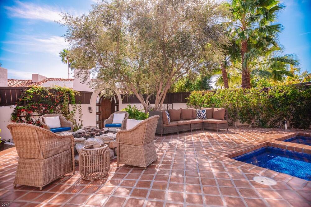 Photo of Patio Balcony in The Mesa