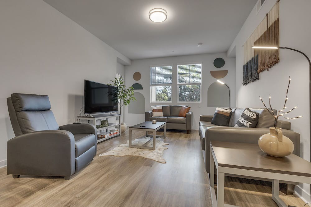 Photo of Livingroom in Chico
