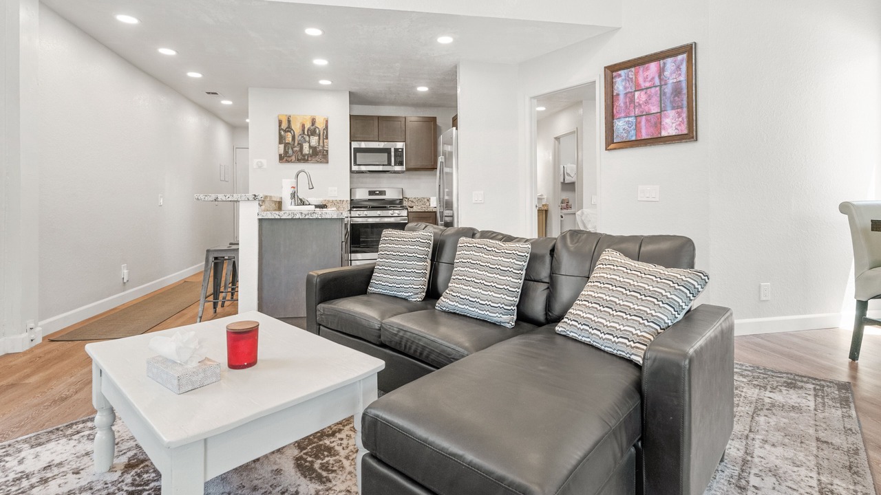 Photo of Livingroom in Boulder Bay