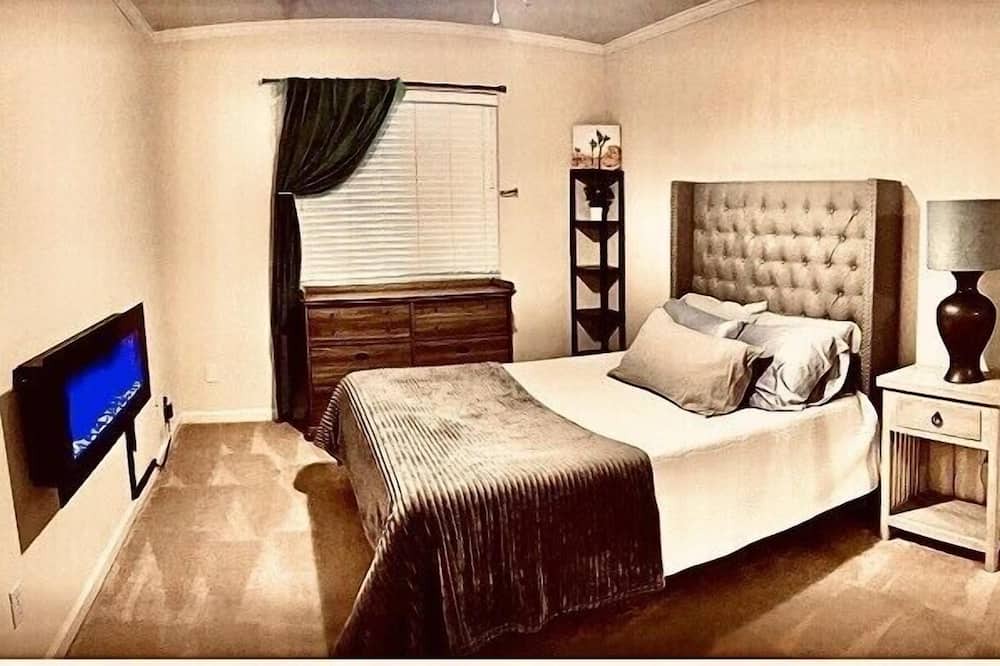 Photo of Bedroom in Rocklin