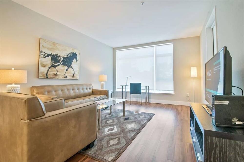 Photo of Bedroom in Shoreline West