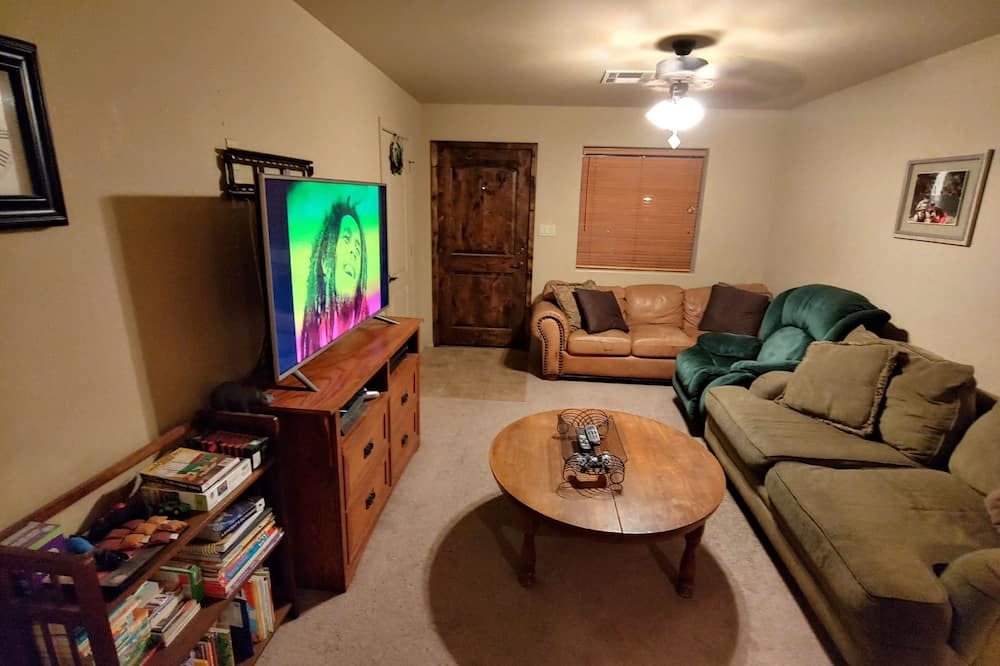 Photo of Livingroom in Yuma