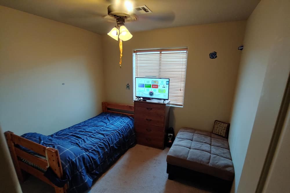Photo of Bedroom in Yuma