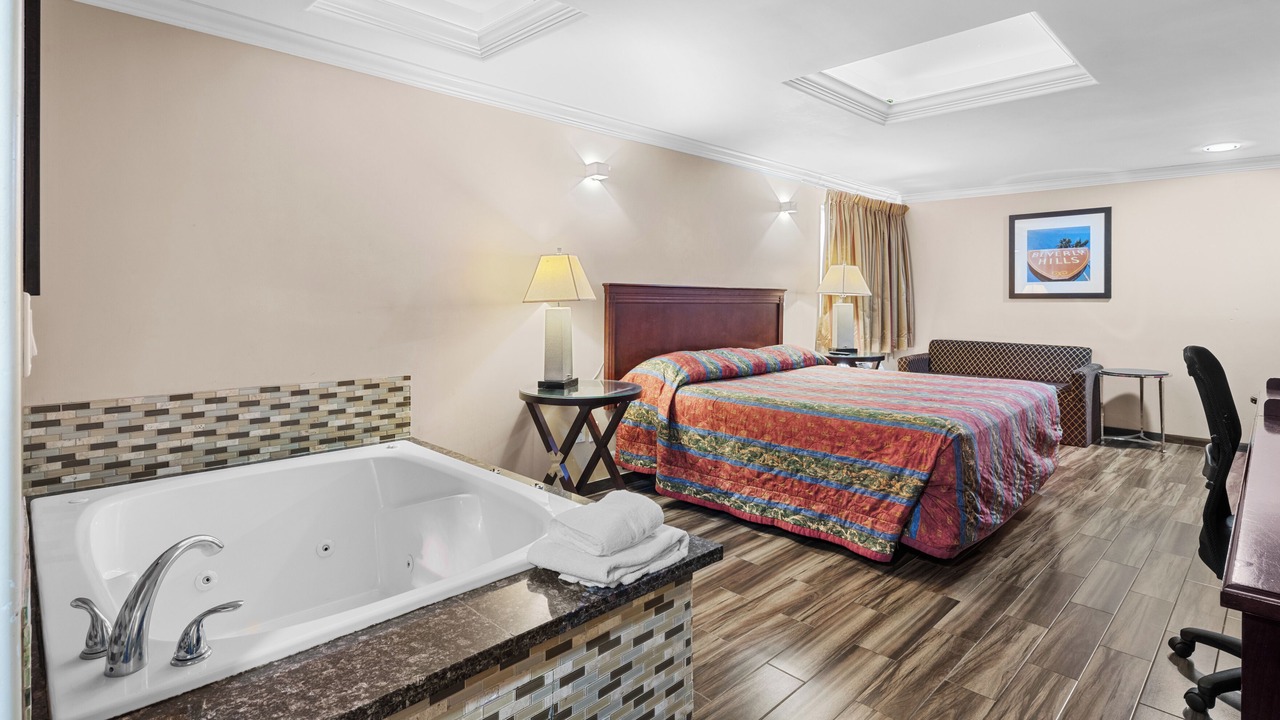 Photo of Bedroom in Orange