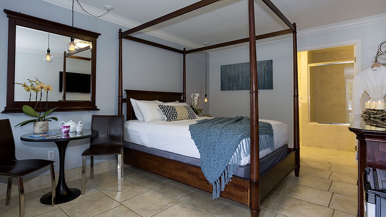 Photo of Bedroom in Upper Lake