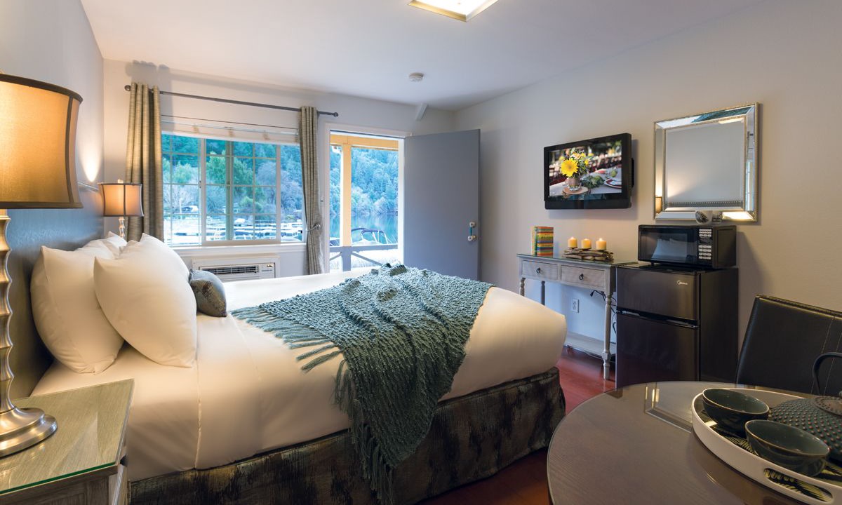 Photo of Bedroom in Upper Lake