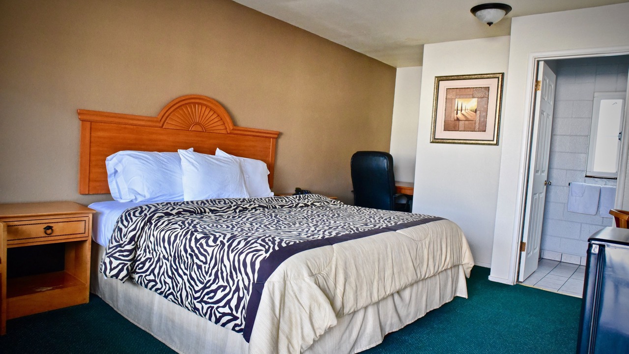 Photo of Bedroom in Downtown