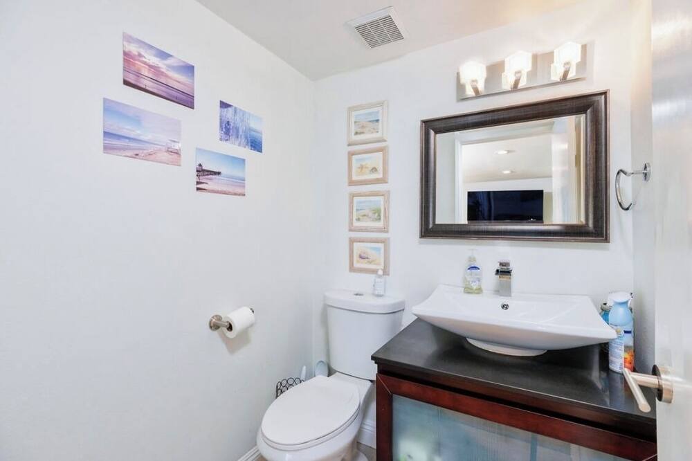 Photo of Bathroom in Mission Viejo