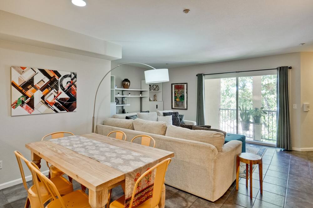Photo of Livingroom in Willow Glen