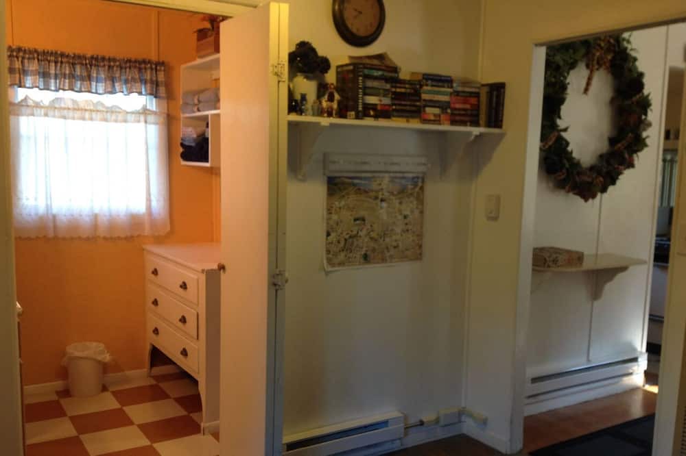 Photo of Bedroom in Mountain Club