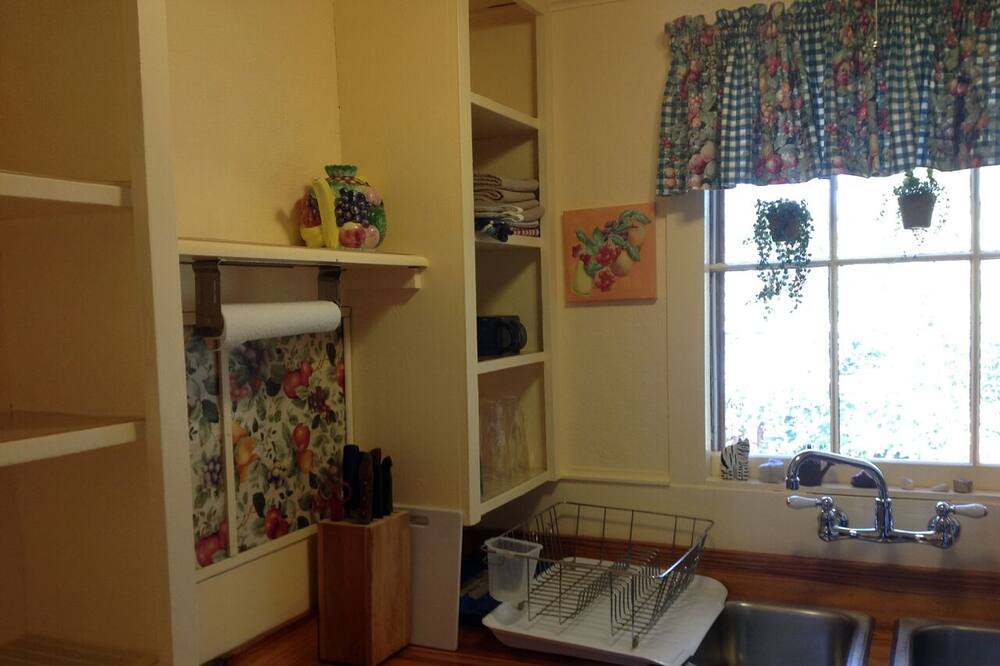 Photo of Kitchen in Mountain Club