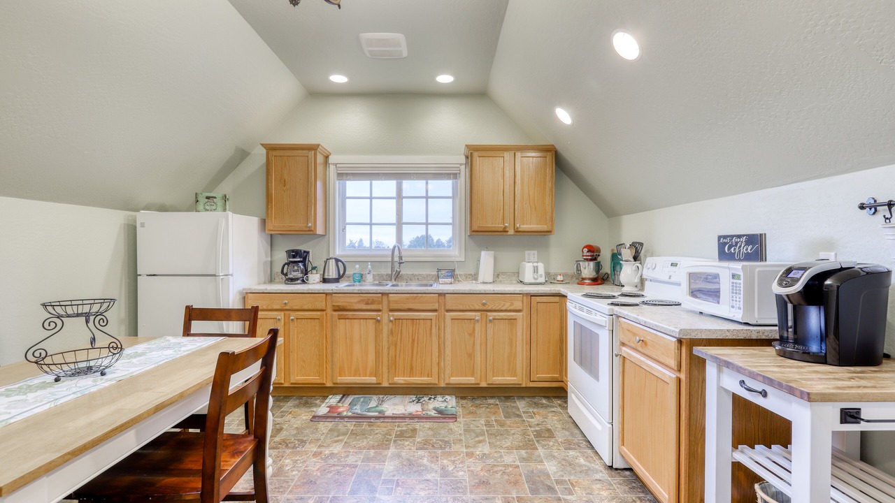 Photo of Kitchen in McKinleyville