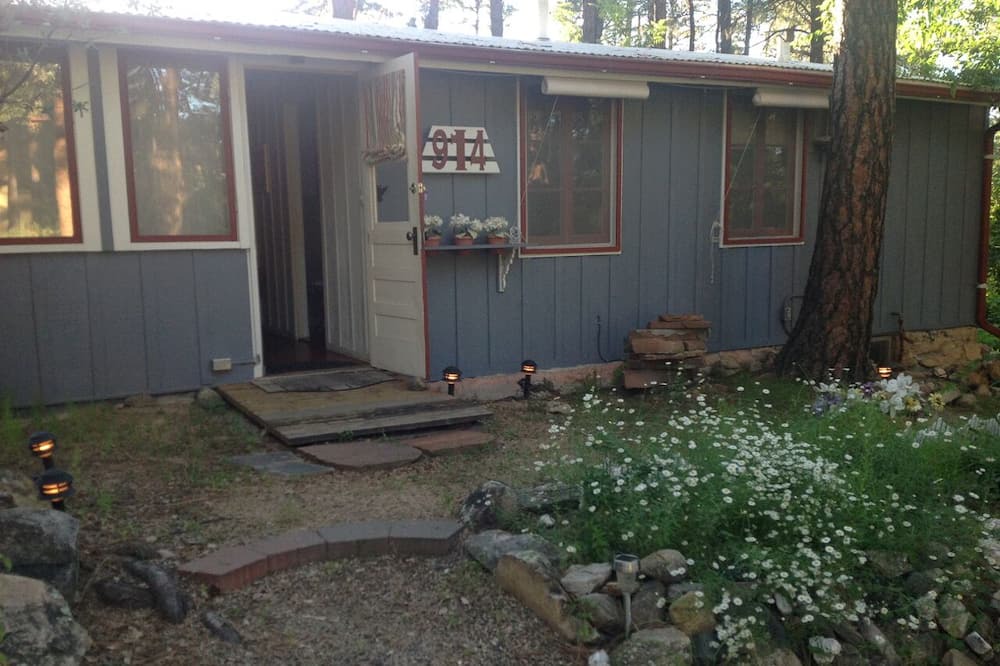 Photo of Outdoor in Mountain Club