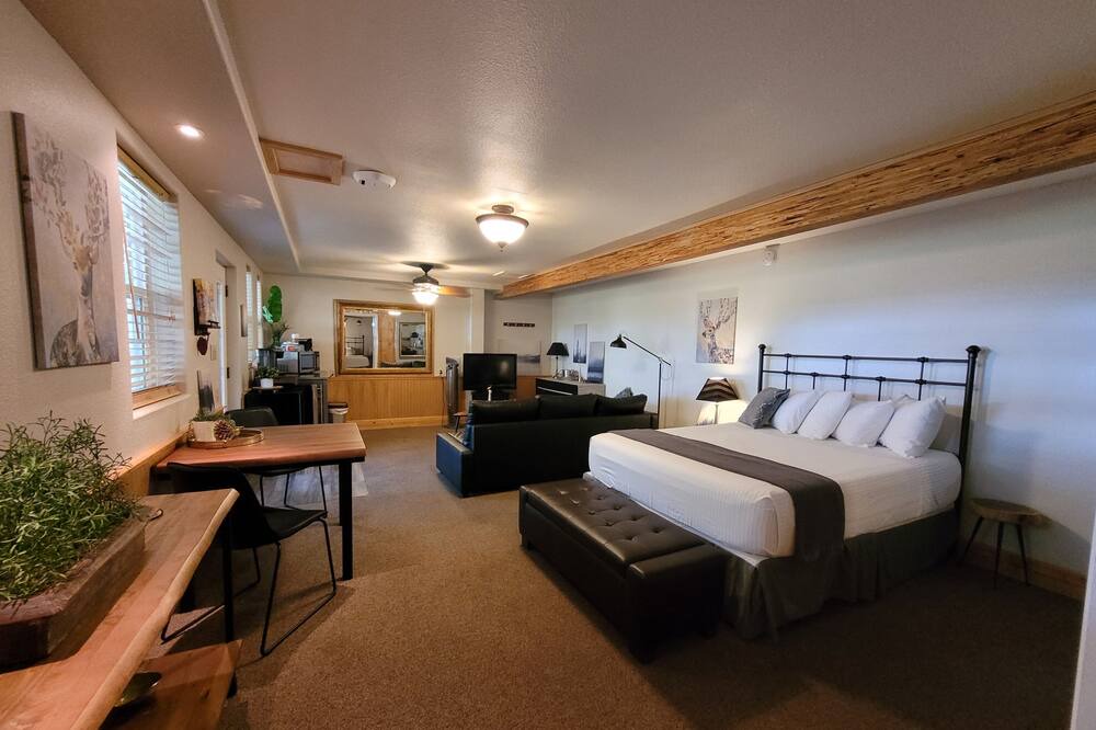 Photo of Bedroom in Downieville