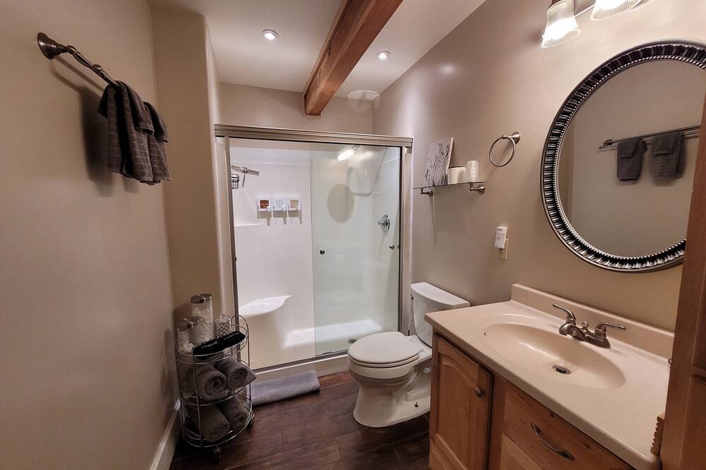 Photo of Bathroom in Downieville