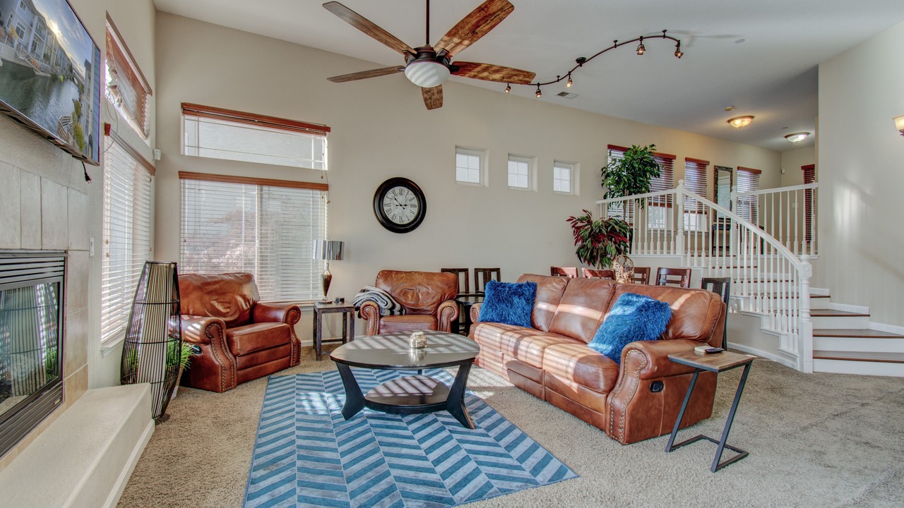 Photo of Livingroom in Sparks