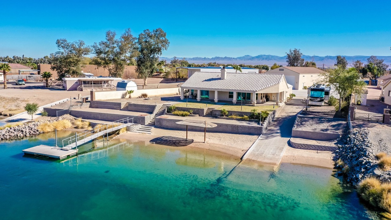 Photo of Outdoor in Colorado Shores