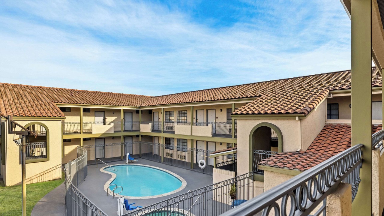 Photo of Outdoor in Santa Ana
