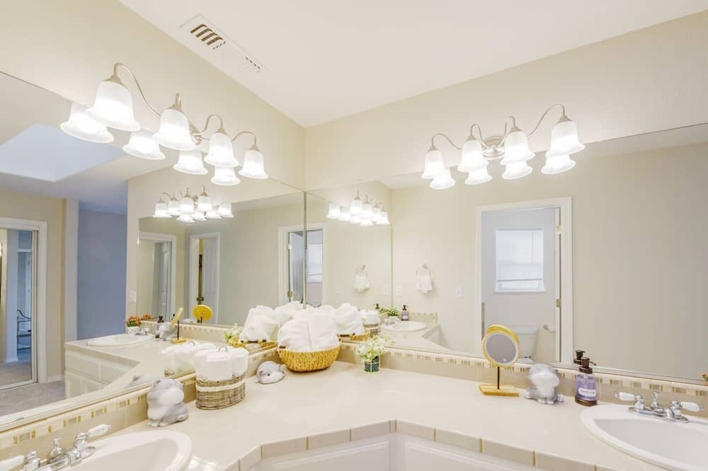 Photo of Bathroom in Chico