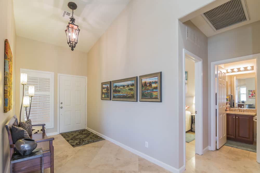 Photo of Bedroom in Oakwood