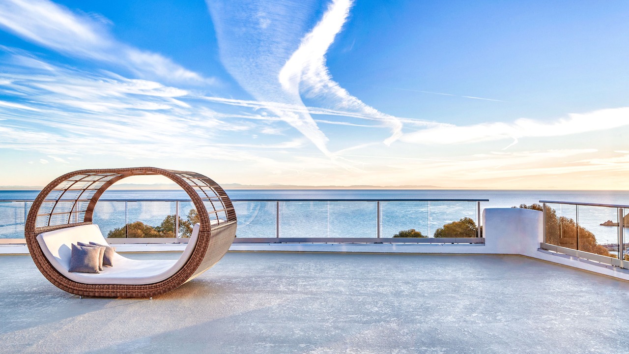 Photo of Outdoor in Avalon