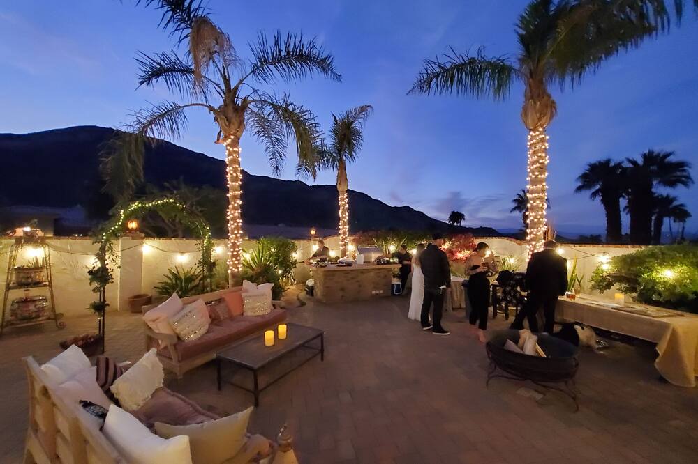 Photo of Patio Balcony in Palm Desert