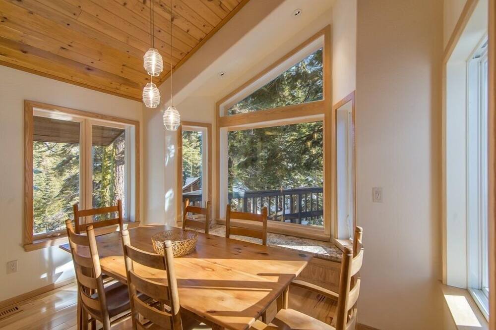 Photo of Others in Alpine Meadows