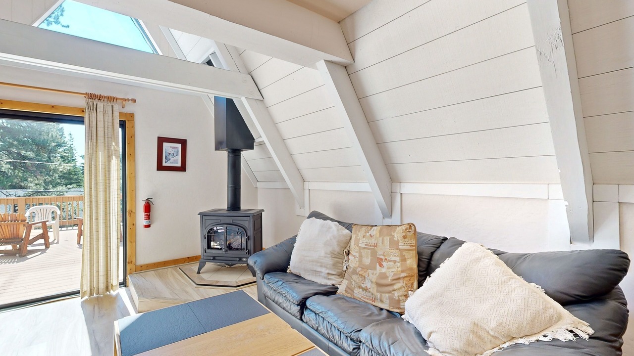 Photo of Livingroom in Truckee