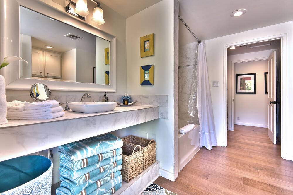 Photo of Bathroom in El Mirador