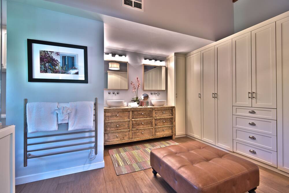 Photo of Bathroom in El Mirador