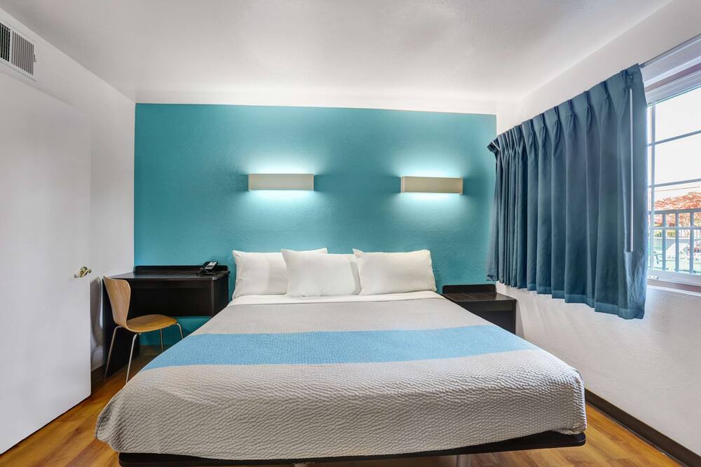 Photo of Bedroom in Napa