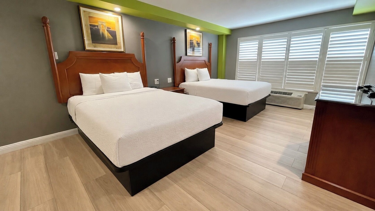 Photo of Bedroom in Outer Sunset