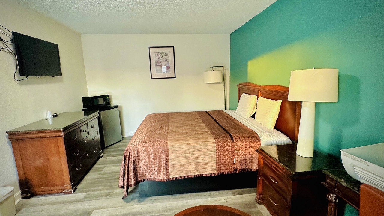 Photo of Bedroom in Kingsburg