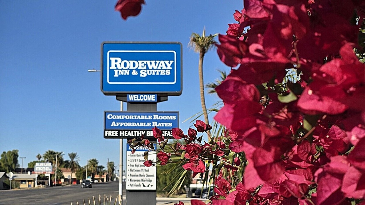 Photo of Others in Blythe