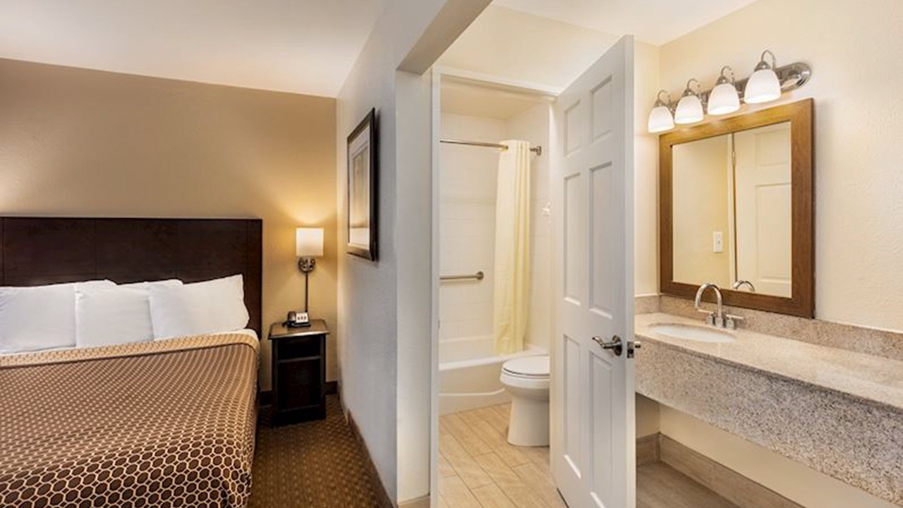 Photo of Bathroom in Tustin