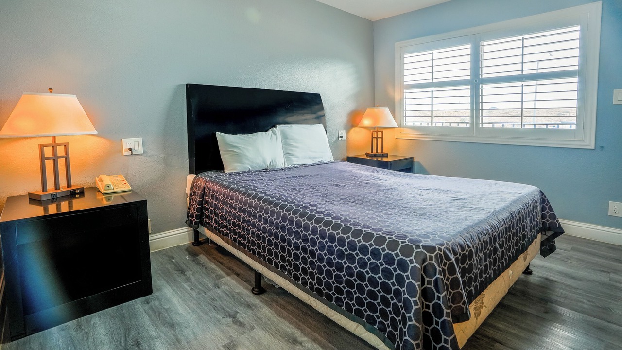 Photo of Bedroom in Buttonwillow