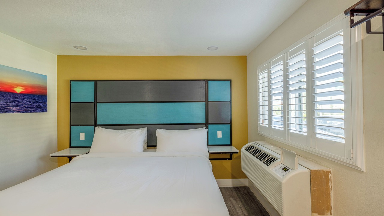 Photo of Bedroom in Victorville