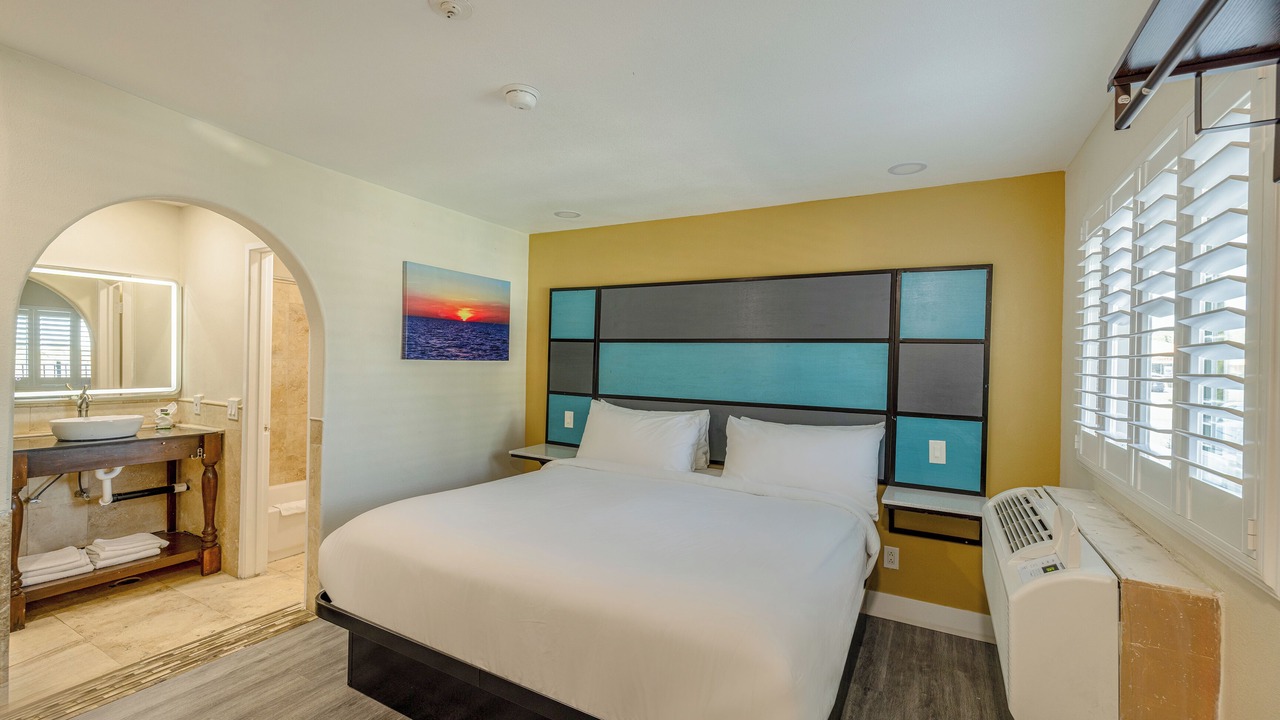 Photo of Bedroom in Victorville