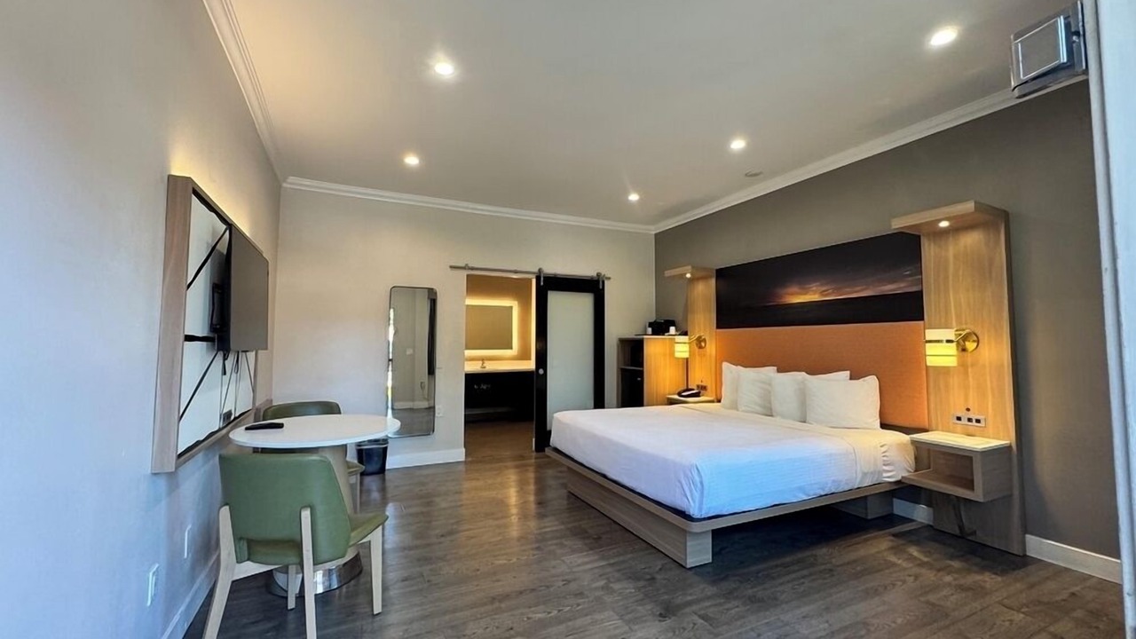 Photo of Bedroom in Granada Hills North