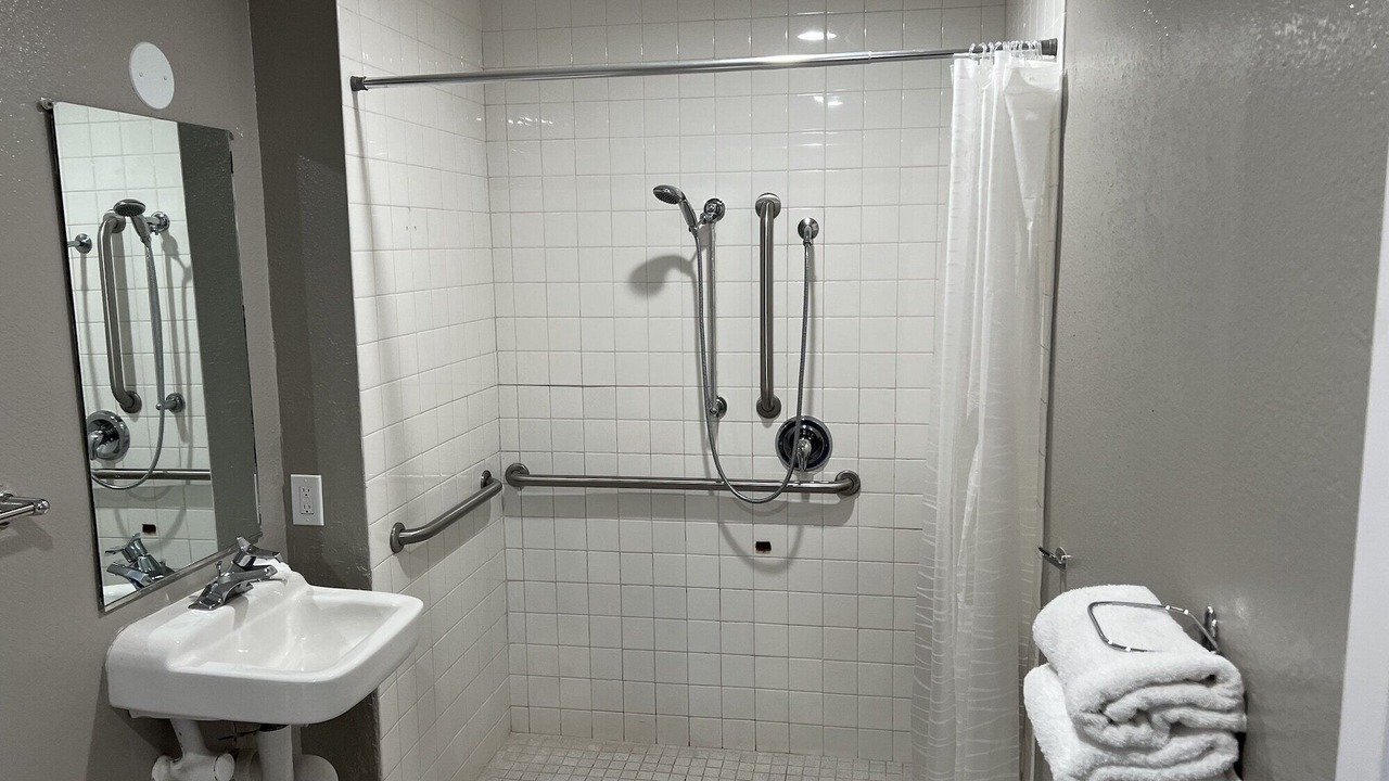 Photo of Bathroom in Pacific