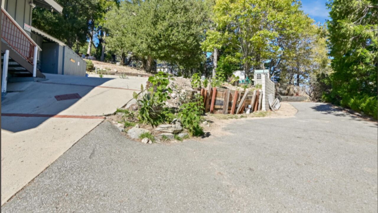 Photo of Outdoor in Crestline