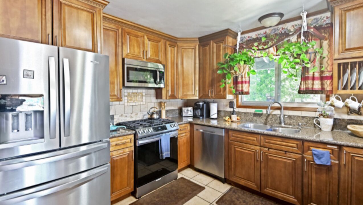 Photo of Kitchen in Crestline