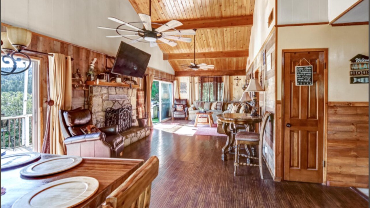 Photo of Kitchen in Crestline