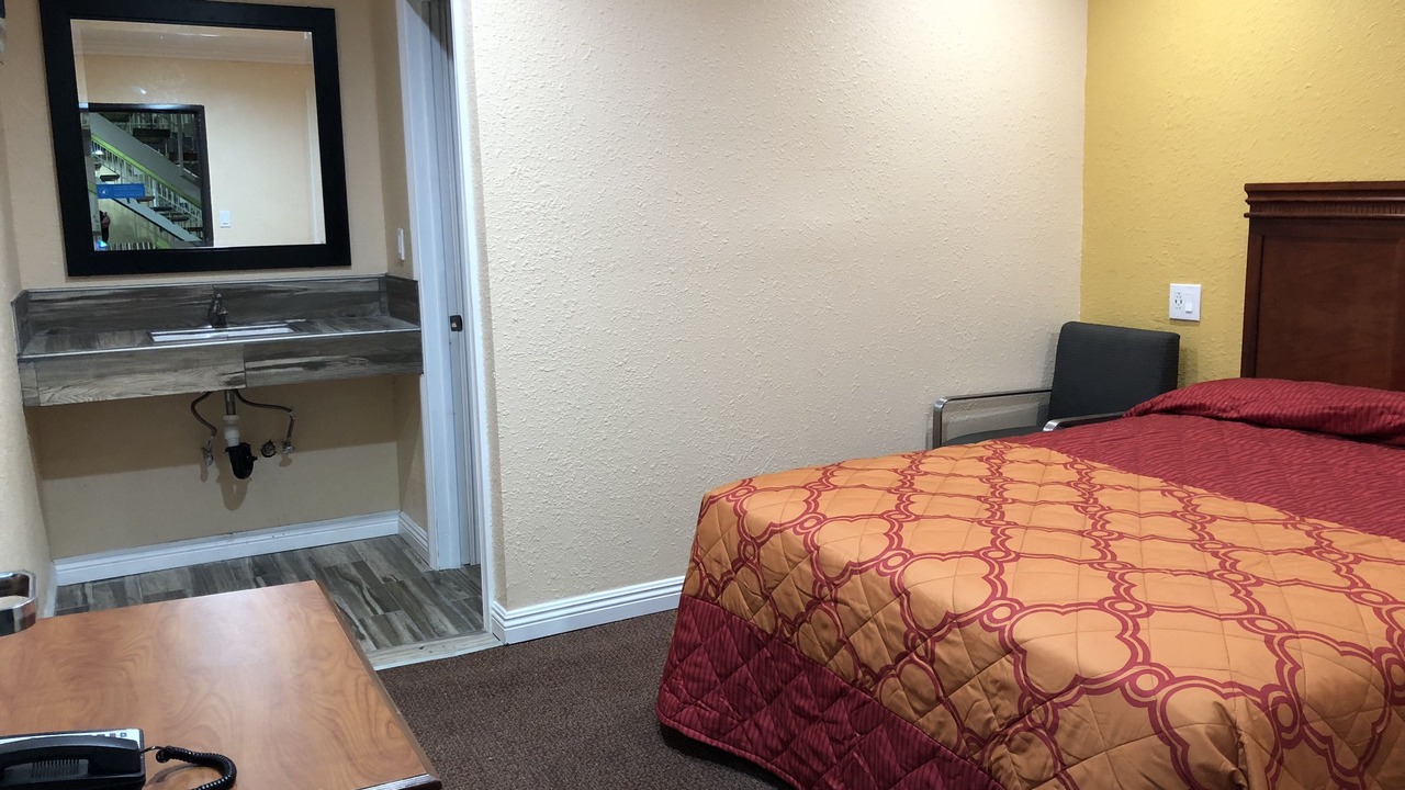 Photo of Bedroom in Los Angeles