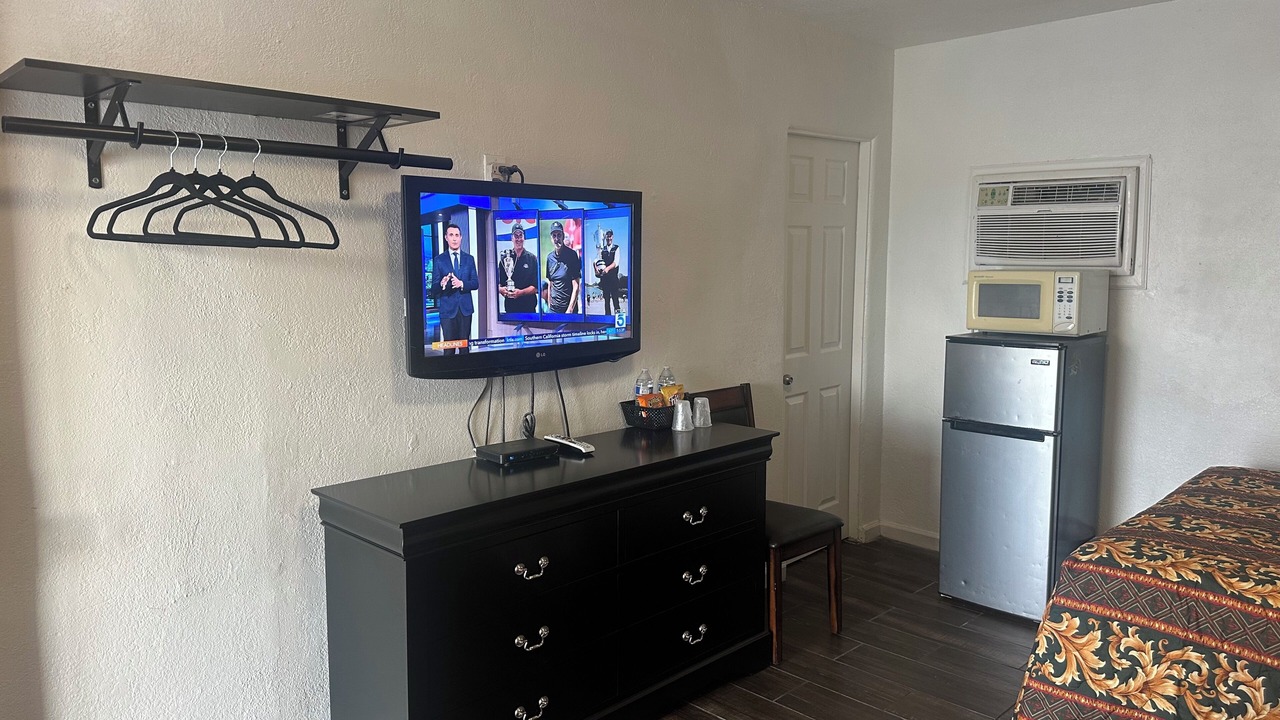 Photo of Bedroom in Indio