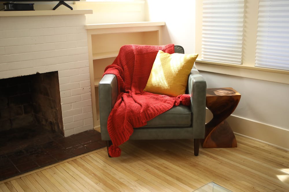 Photo of Bedroom in Mid Central
